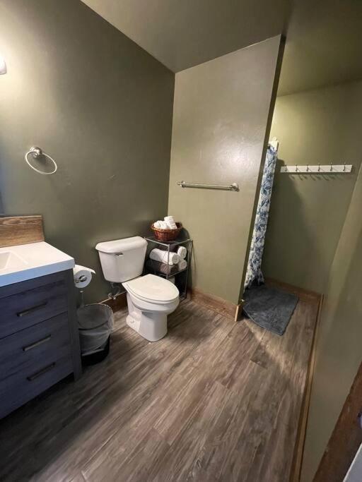 Parkway Yellowstone Guest House Room #1 Gardiner Exterior foto